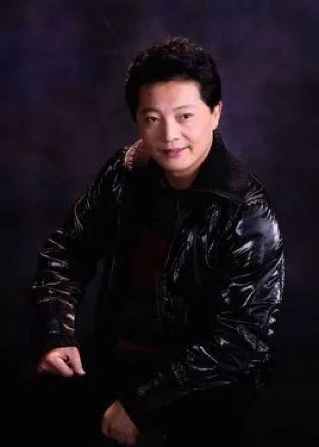 (点击图片回看节目) 著名滑稽演员 钱程 作为沪语传承人,钱程在节目中