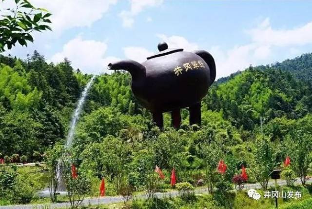 脱了贫的井冈山，如今已是企业、电商生根发芽的沃土