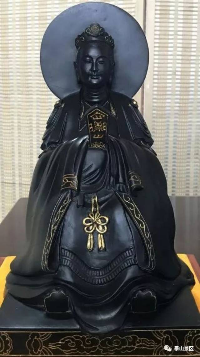 泰山玉碧霞元君标准像系列新产品投入市场