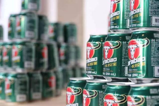 2018上半年火爆网络的流行语,伊利、娃哈哈、加多宝竟纷纷“躺枪