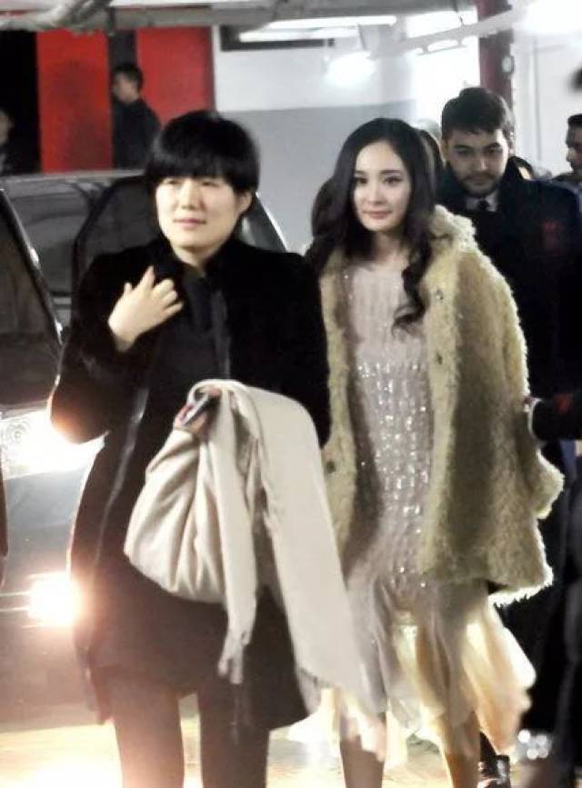 高圆圆、大幂幂带起的机场街拍变味了？现在流行.....
