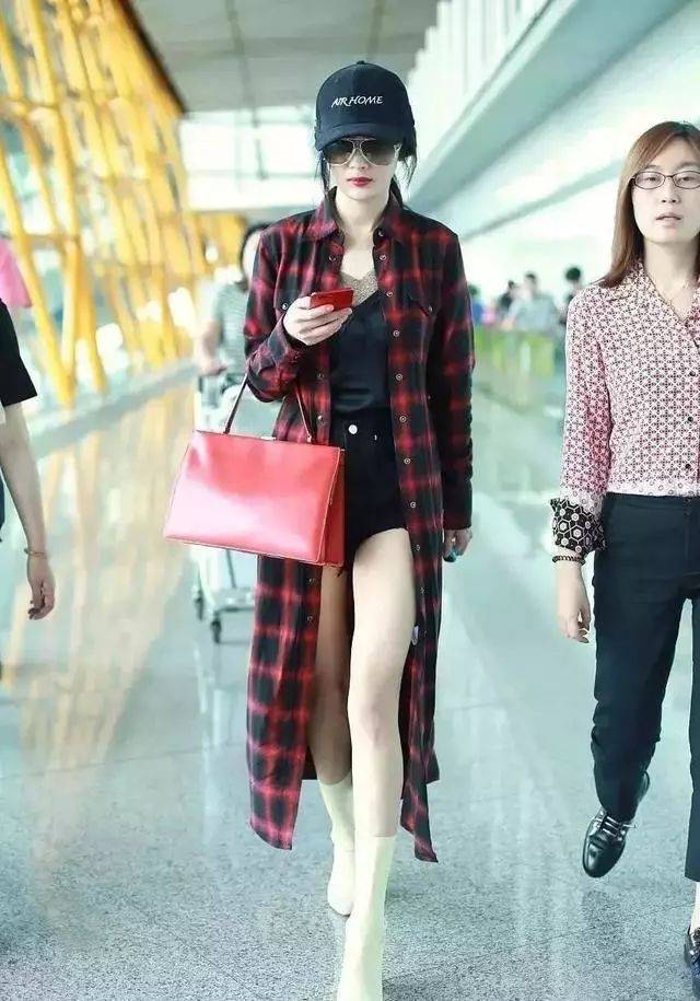高圆圆、大幂幂带起的机场街拍变味了？现在流行.....