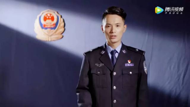 杭州这两位民警自拍的视频火了!