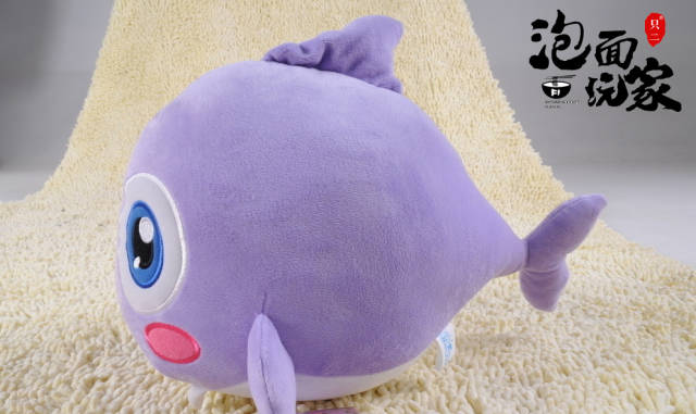 90后网红美女日薪3万,只二泡面玩家一泡而红