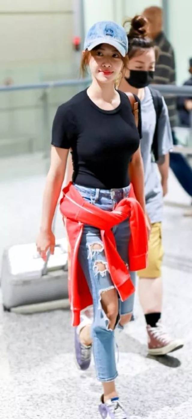 高圆圆、大幂幂带起的机场街拍变味了？现在流行.....