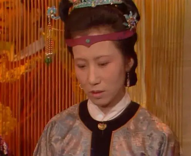 我看李纨悲剧(二):活动在"行动纲领"内的李纨