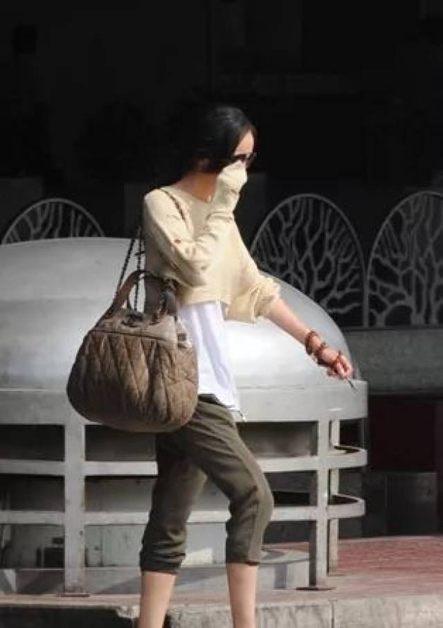 高圆圆、大幂幂带起的机场街拍变味了？现在流行.....