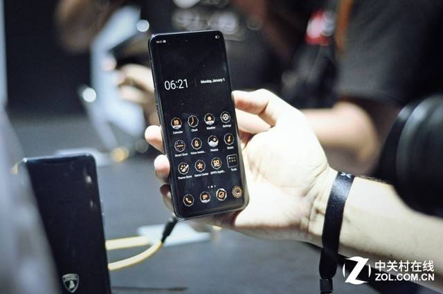 Find X工艺爆料 专访OPPO范晓宇、李胜