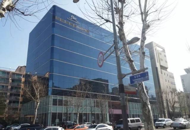 jyp搬家啦!南韩这些公司大楼里有你的一块砖吗?