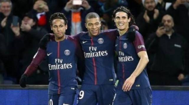 法国vs乌拉圭前瞻:矛与盾!豪华攻击群碰铁桶防线