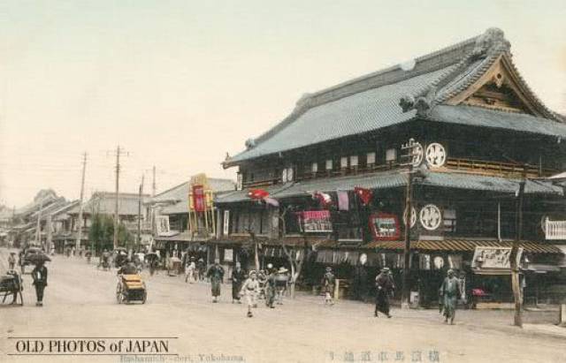 罕见彩色老照片:看看明治时代的日本有多繁荣