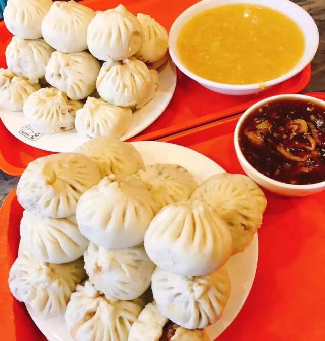 现在北京人真可怜,找工作受歧视,连吃早点都输