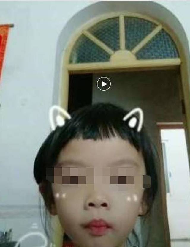 抖音洗澡门事件还没平息,漂亮妈妈又来了换衣