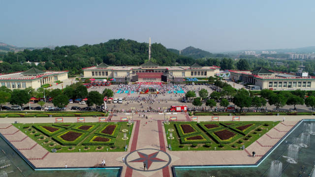武乡县第八届文化旅游节开幕
