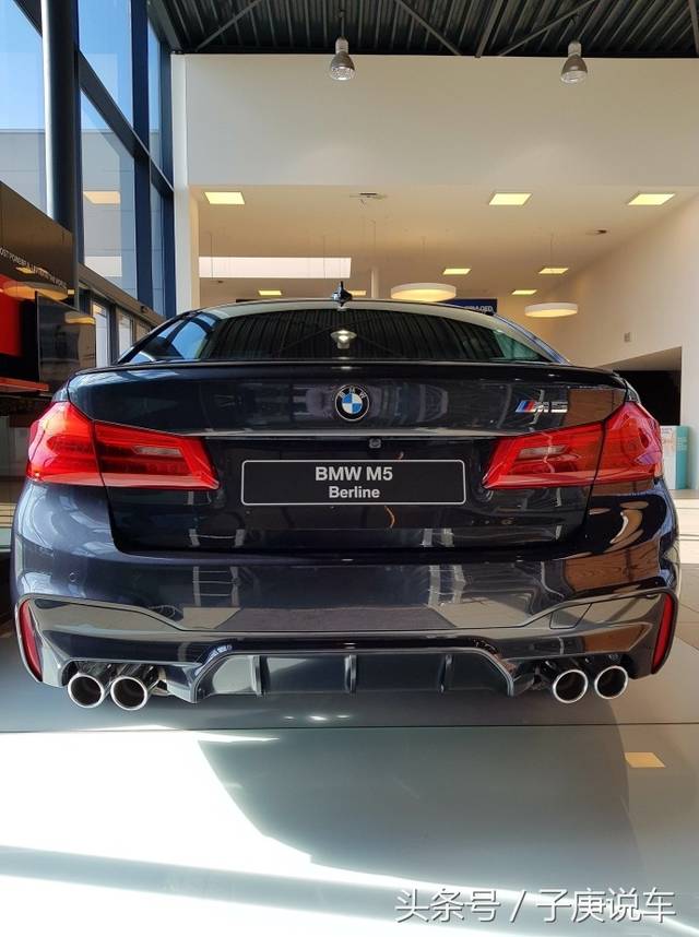 全新一代宝马m5 f90造型就是很酷,网友:买个5系都费劲