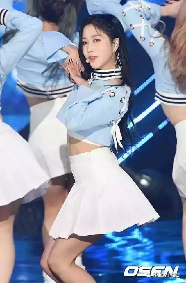 忙内的逆袭!韩网选出女团最美忙内top8,每位都有不输门面的颜值