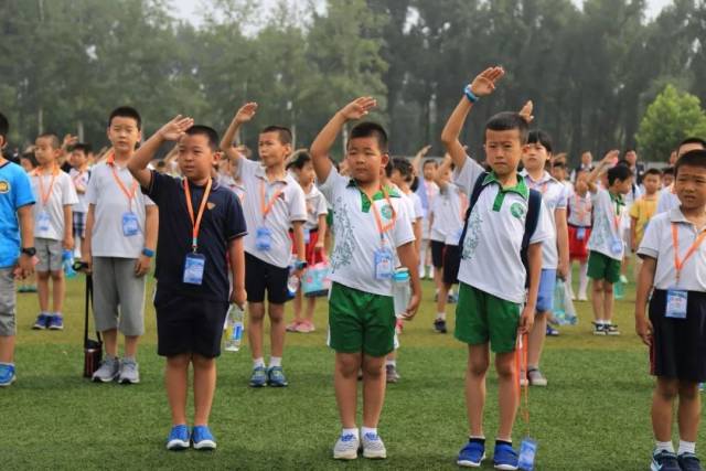 2018北京智力运动进校园围棋交流活动在温泉翠微小学北校区举办