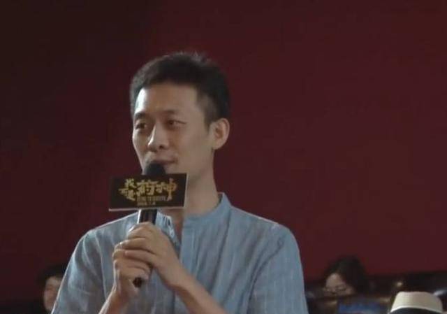 黄渤111字评价《我不是药神》徐峥笑了,姚晨的