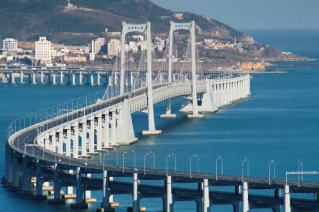 中国 首座海上地锚式悬索跨海大桥!