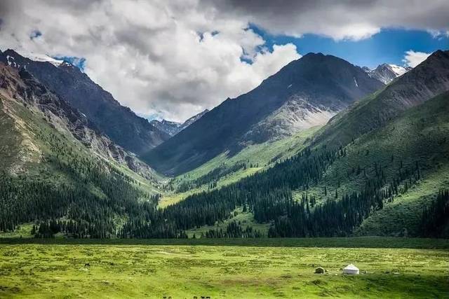 越过南边的山脉, 以为那边仍旧是山的王国.