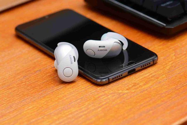 时尚运动新装备,揭秘索尼WF-SP700N隐藏属性