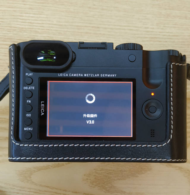 徕卡q typ116升级3.0固件,耐心讲解协助您完成本次升级上海金源相机