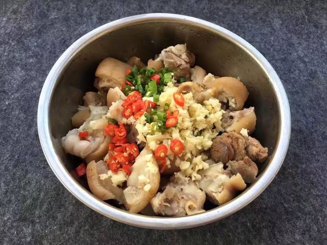 颠覆味蕾,皮脆爽口,酸酸凉凉的丨柠檬酸辣猪脚