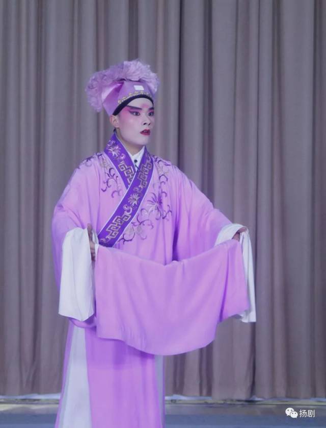 丁诗嘉 许仙:曹昊 指导老师: 彭楷仪王紫薇游佳琦 葛瑞莲王坚杨国彬