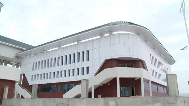 深河中学9月开学,家离学校五公里以上学生住宿,想