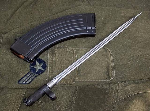 解放军最强军刀:第3把最独特,比鼎鼎大名的56式刺刀还