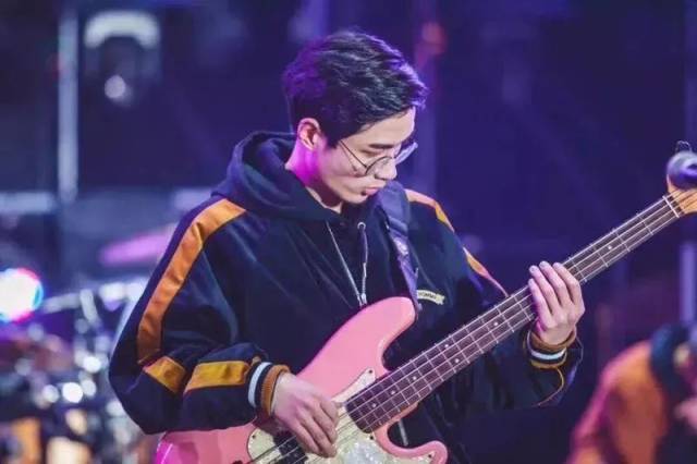 玩大了,免费邀请你去听宁波音乐港原创音乐会,就在江北万达!