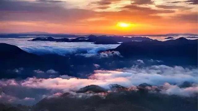 万源总人口_万源八台山风景区图片(2)