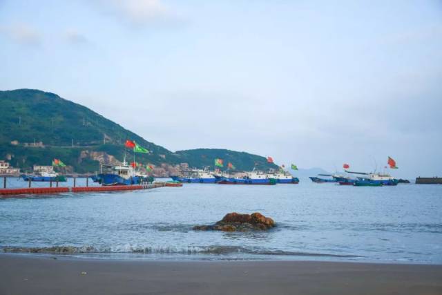 石柱村,高场湾村 田岙村,天悦湾度假景区 妥妥的夏日小情侣们游玩泗礁