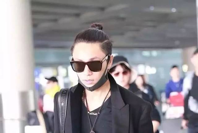 男星们的丸子头:陈晓稳重,萧敬腾秀气,井柏然妖艳