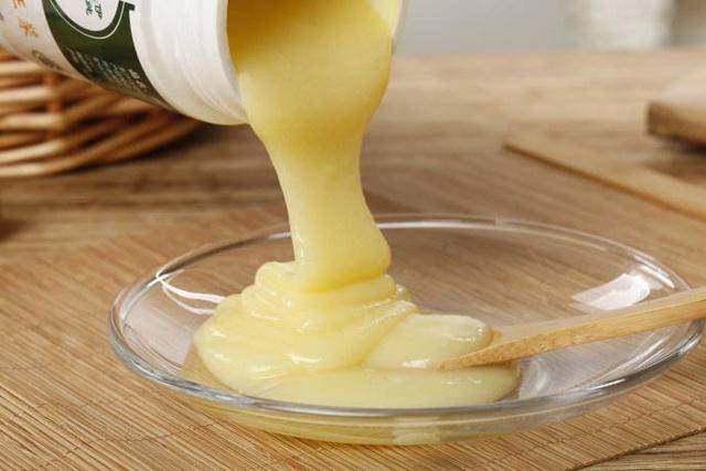 蜂王浆居然是蜜蜂的口水,吃的时候要注意些啥?