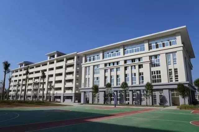 高明一中、纪中、实中高中新生本周六注册!注册手续、军训时间看过来~