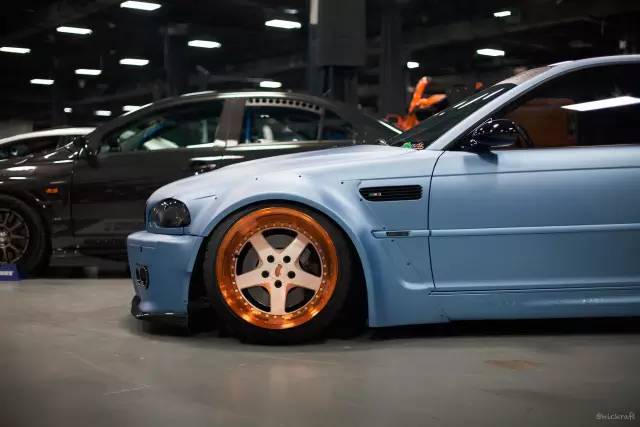轮毂帅极 魅蓝色宽体宝马bmw m3