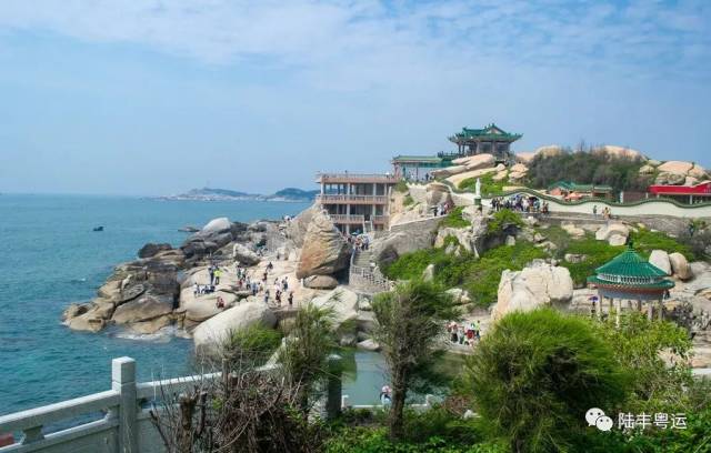 甲子至麒麟山渡假村公交班线 7月14日起开通 陆丰至红海湾旅游观光班
