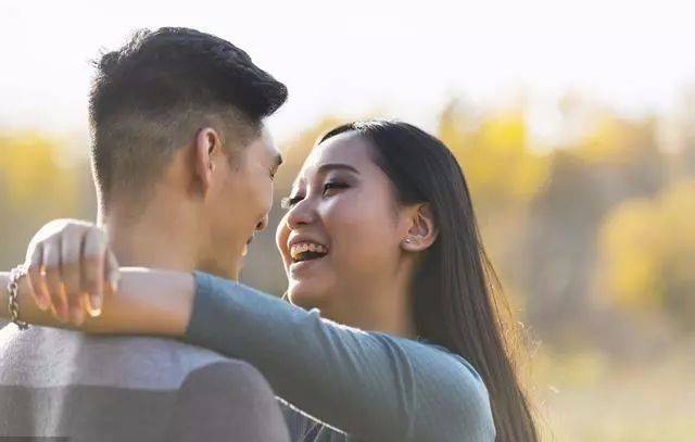 人口普查男人此女人多多少_2020人口普查多少人(2)