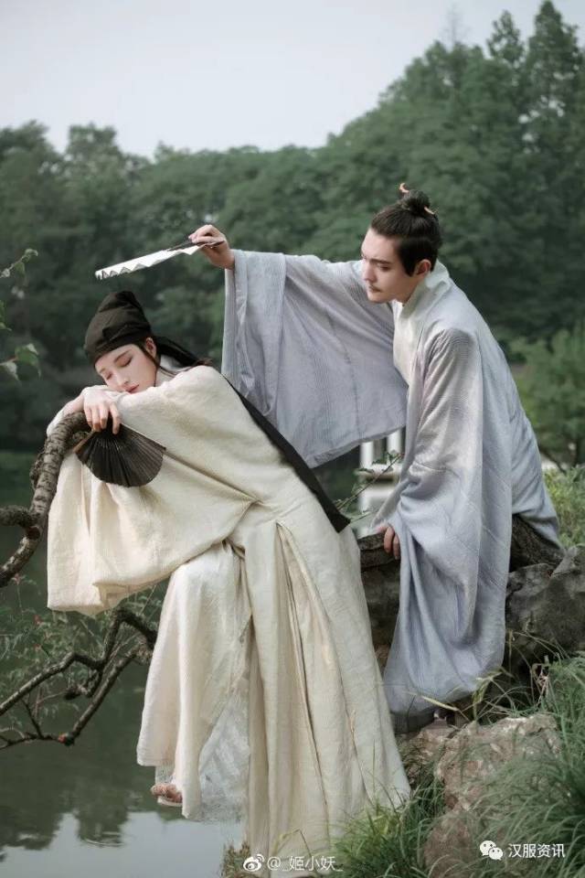 汉服美图《【花间少年十二事】卷二》
