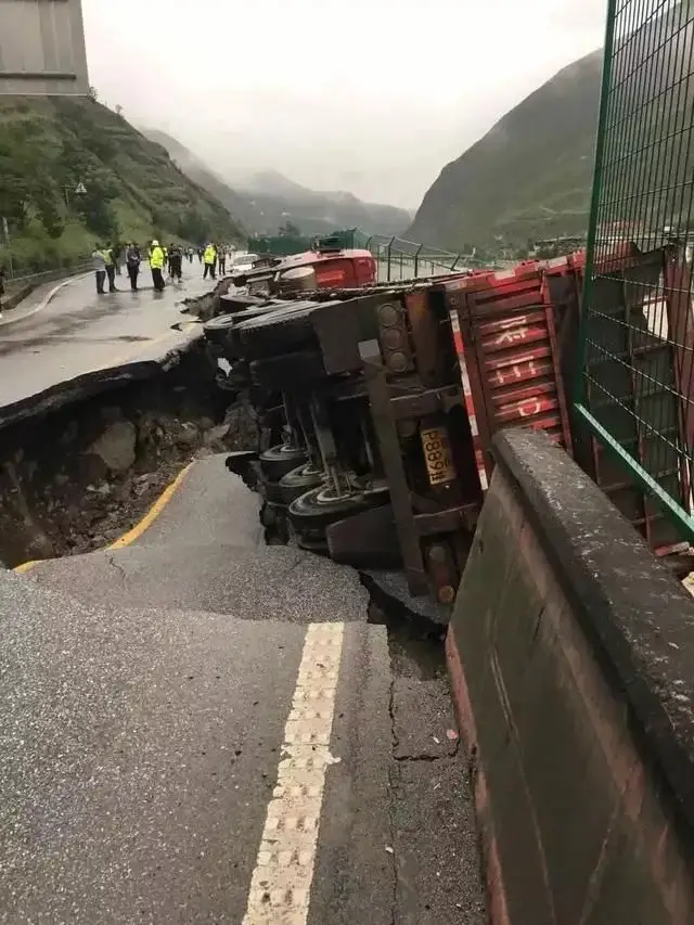 白玉县,新龙县,巴塘县,理塘县,稻城县 凉山:西昌市,甘洛县,越西县