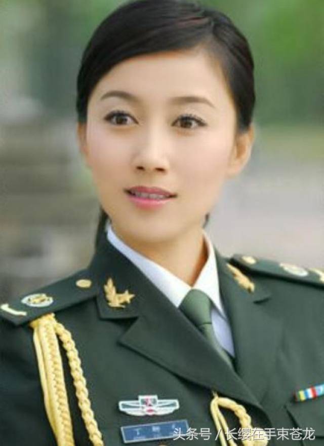 中国女兵 真漂亮