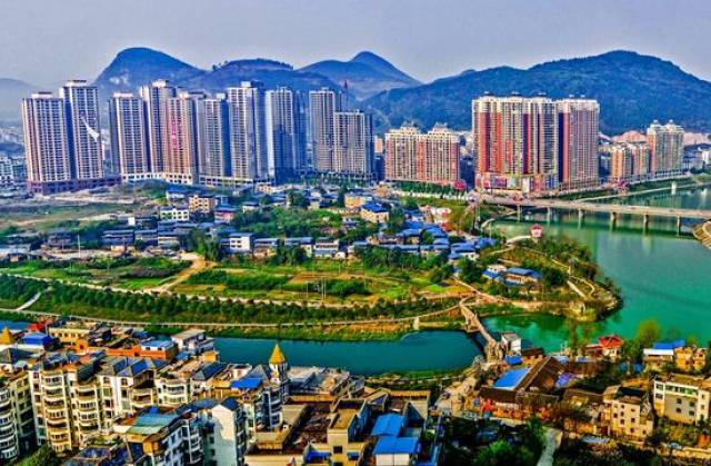 铜仁万山:贵州唯一的资源枯竭城市,如今成功转型发展旅游图片