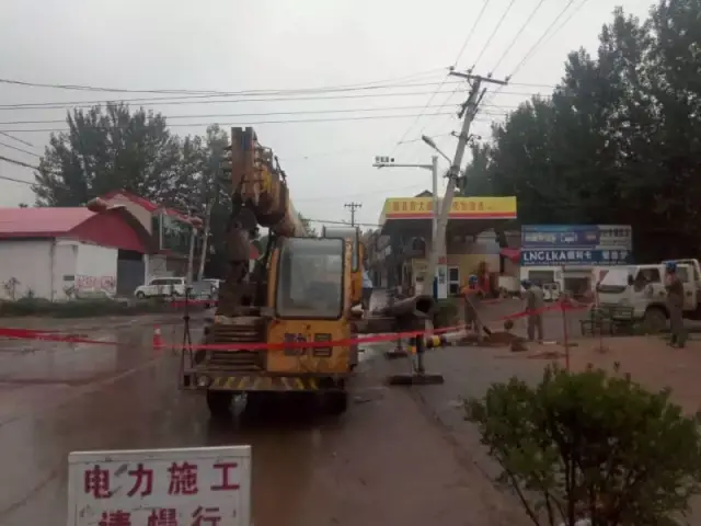 昨夜暴雨突袭! 记者奔赴各地, 发现……