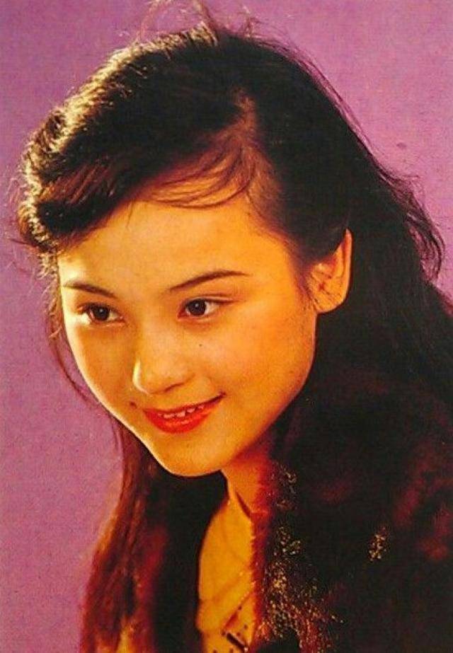 80年代挂历里的15大绝色美人,当年在你家挂历有没有看到过她们?