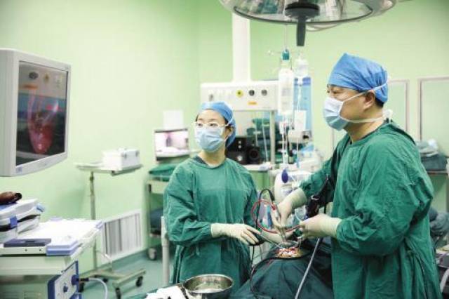首大李艳华:各种扁桃体腺样体手术优缺点