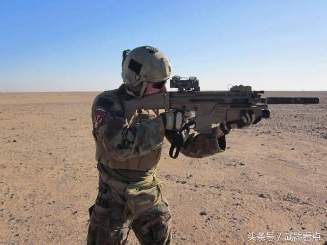 军事丨 mk13榴弹发射器,配上火控系统使有效射程提高到600米