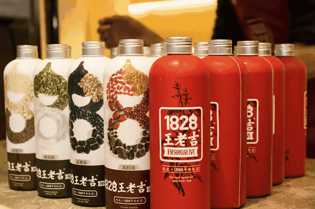 必要时刻,来段猫山王至尊披萨的广告 康忙,北鼻们 脑补一下这个香进