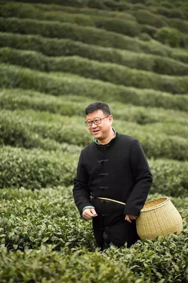 有钱的丁磊千亿身价,有趣的丁磊万里挑一