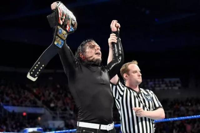 合约到期后，这八位超级巨星将离开WWE，这位一线选手直接选择退役!